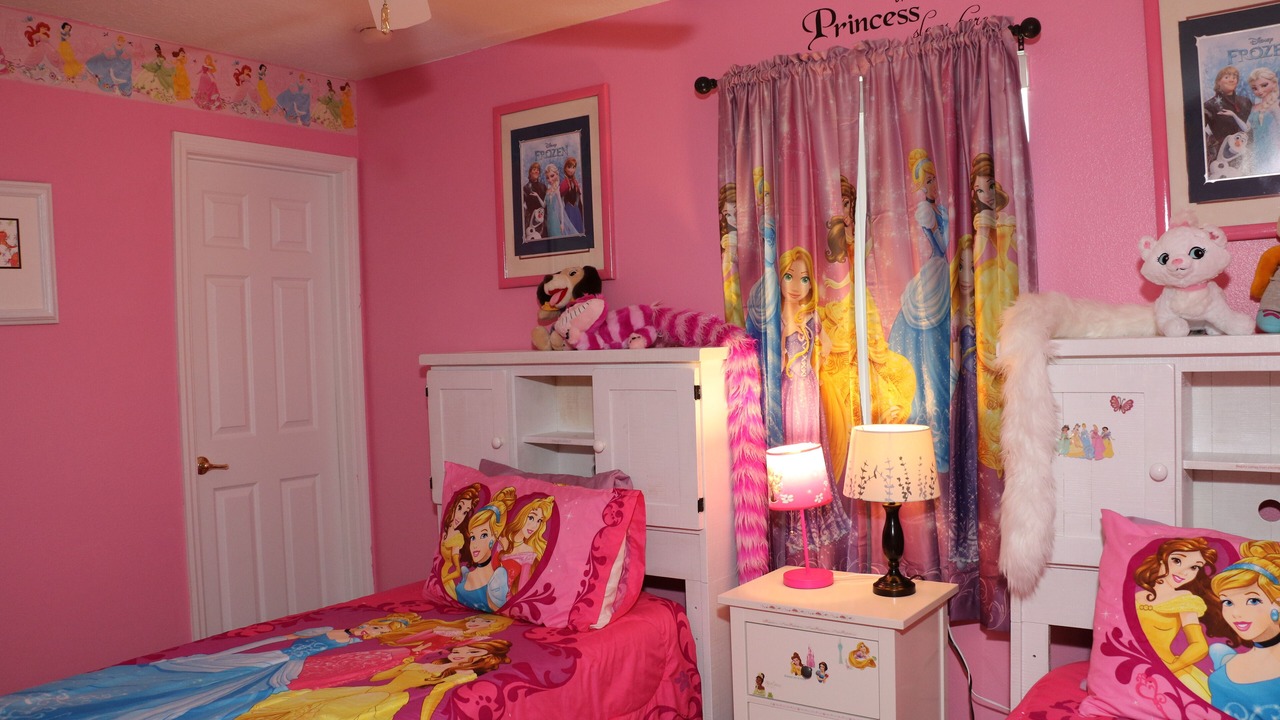 Photo of Bedroom in Legacy Park