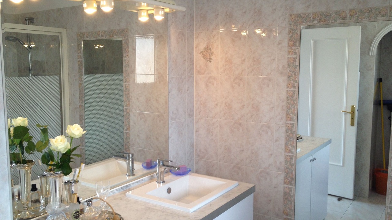 Photo of Bathroom in Thiers