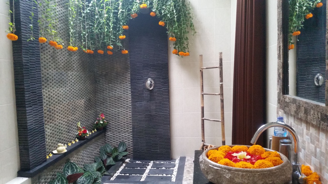 Photo of Bathroom in Kedewatan