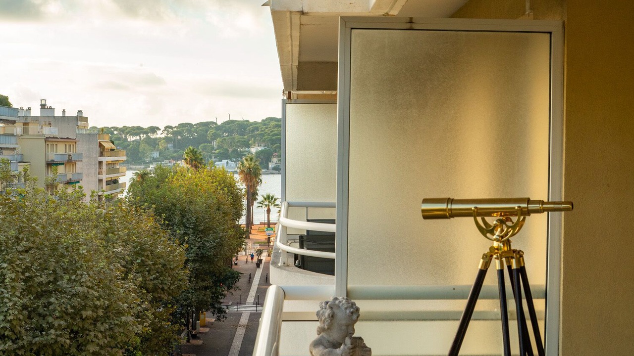 Photo of Patio Balcony in Antibes Old Town
