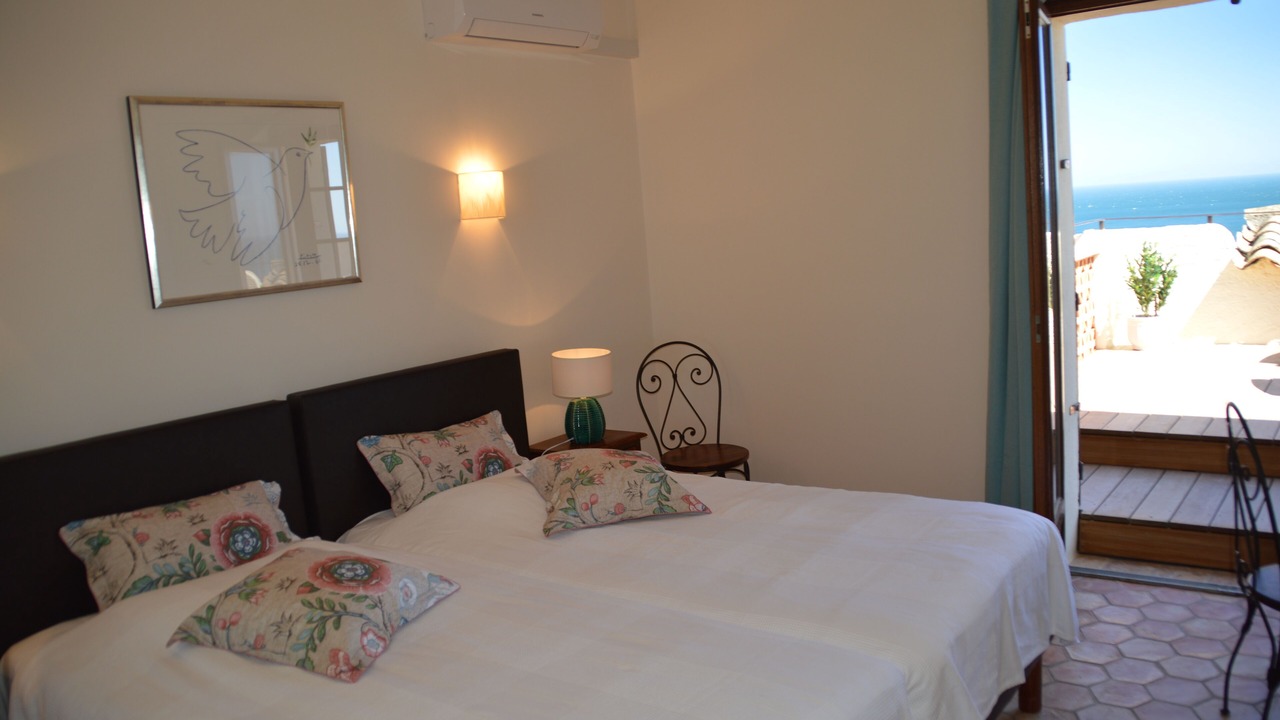 Photo of Bedroom in Les Issambres