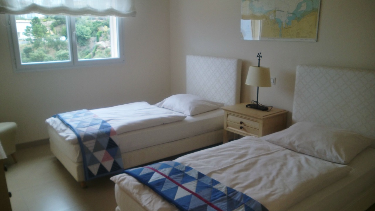 Photo of Bedroom in Saint-Aygulf