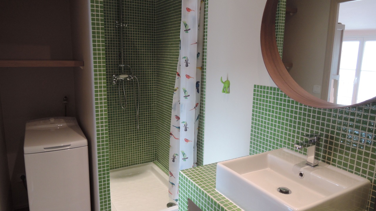 Photo of Bathroom in Quartier du Port