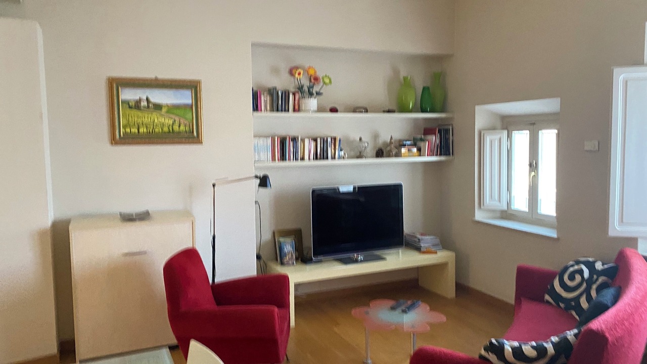 Photo of Livingroom in Lucca Historical Center