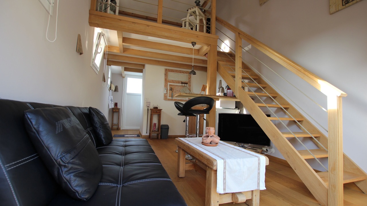 Photo of Livingroom in Antibes City Centre