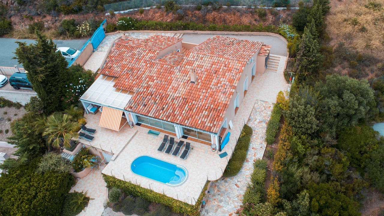 Photo of Outdoor in Antheor