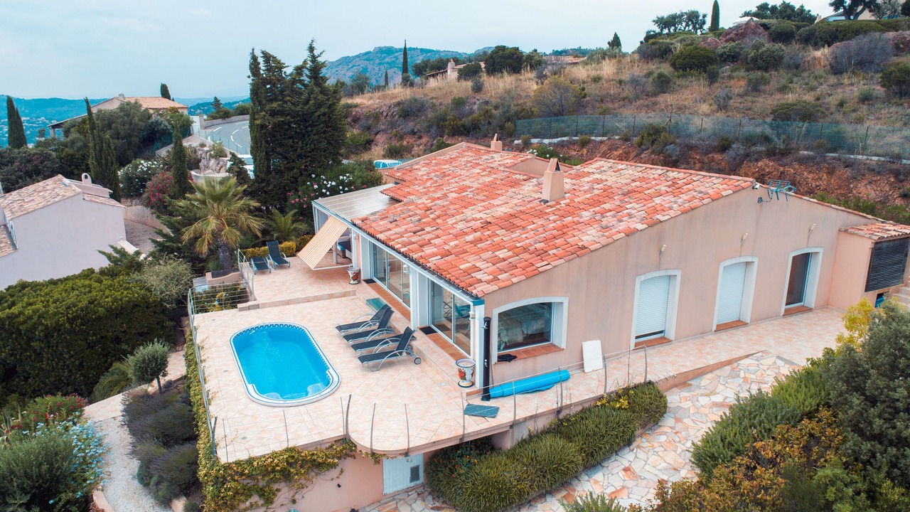 Photo of Outdoor in Antheor