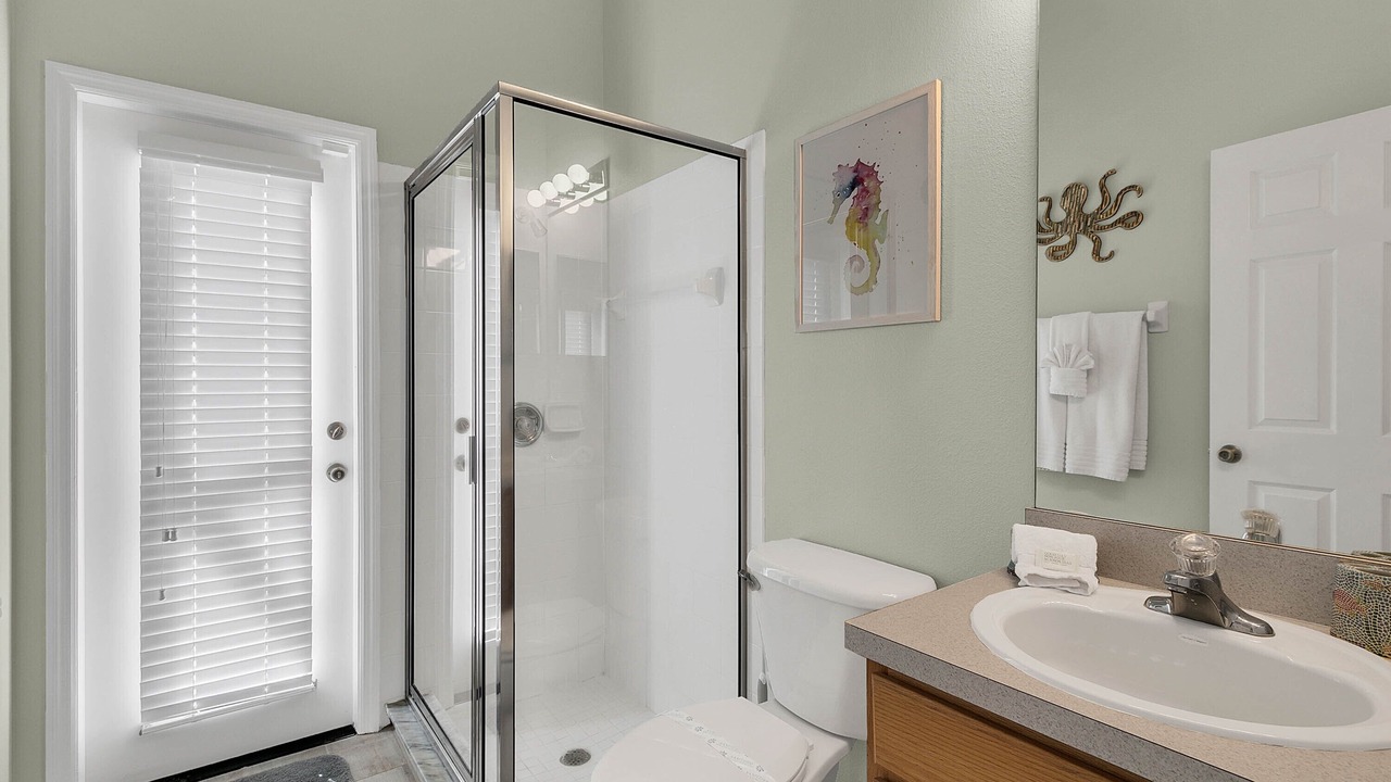 Photo of Bathroom in Four Corners