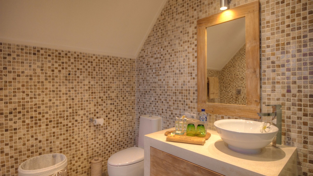 Photo of Bathroom in Dencarik