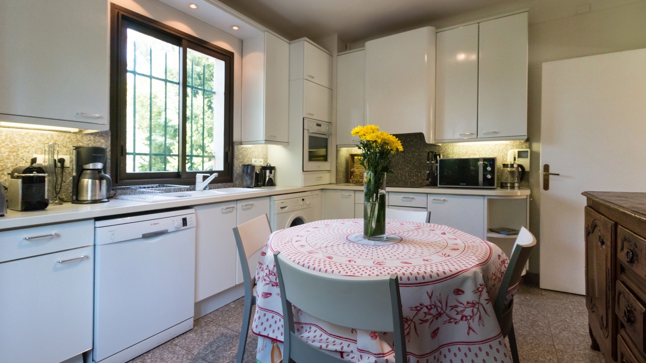 Photo of Kitchen in California - Pezou