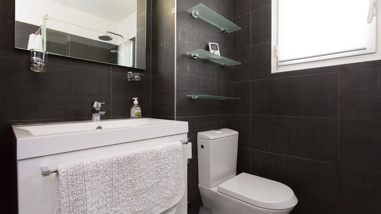 Photo of Bathroom in Antibes City Centre