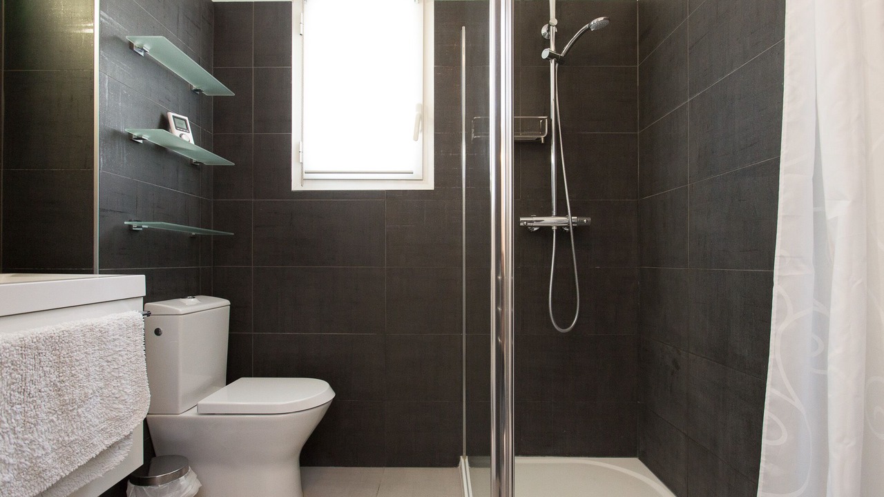 Photo of Bathroom in Antibes City Centre