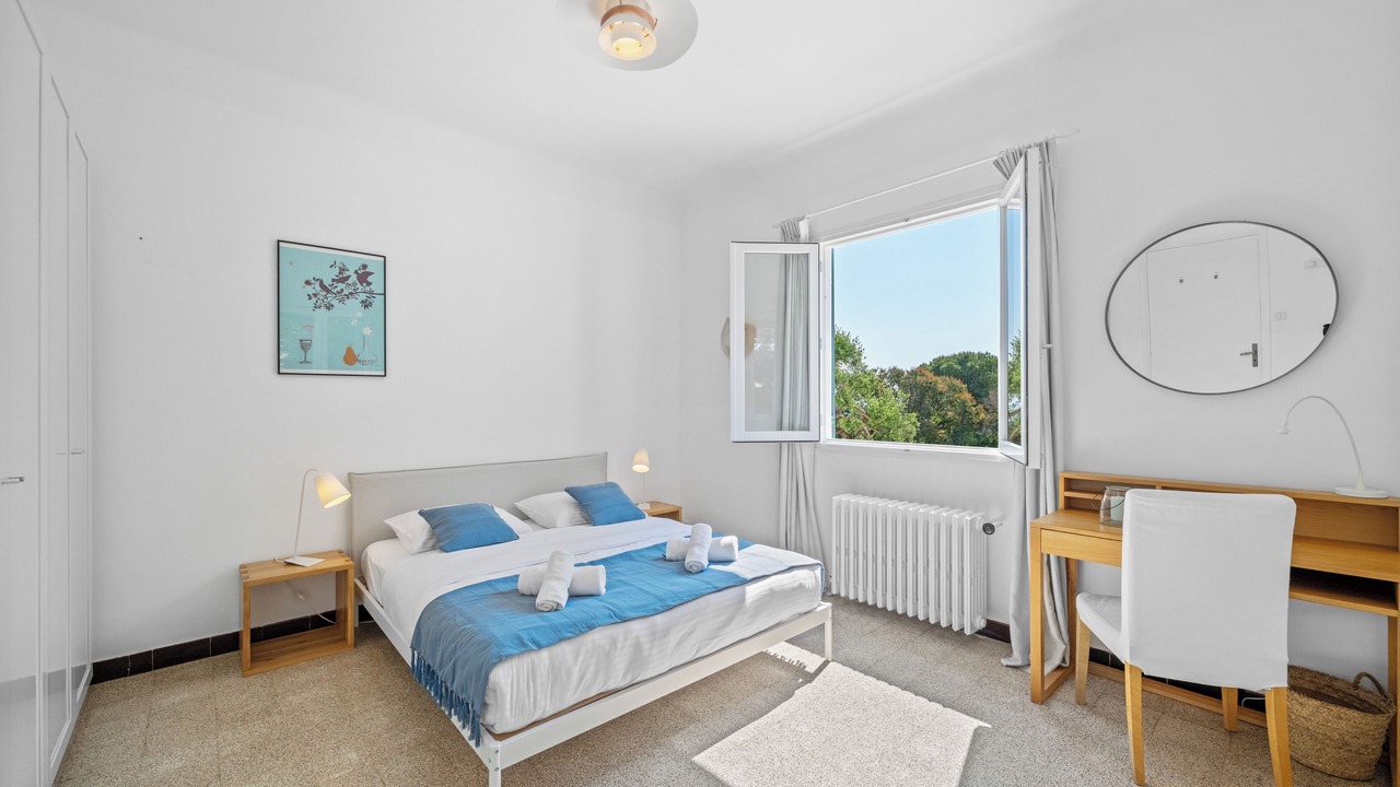 Photo of Bedroom in Roquebrune-Cap-Martin