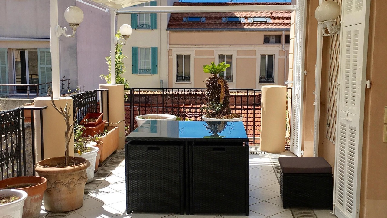 Photo of Patio Balcony in Cannes City Centre