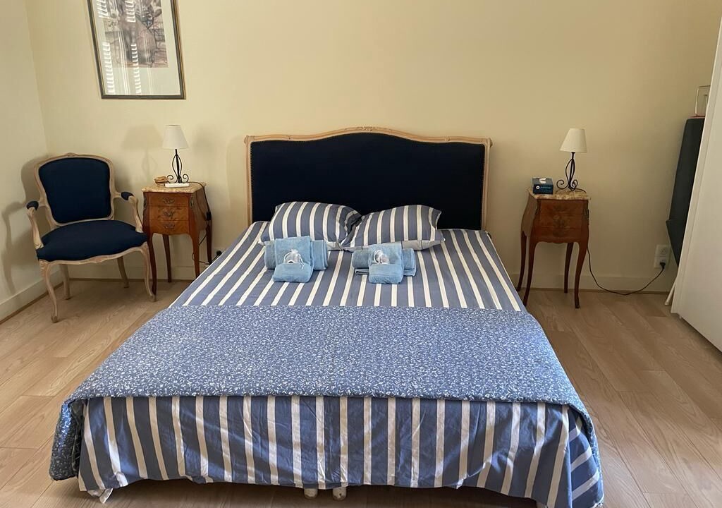 Photo of Bedroom in Cannes City Centre