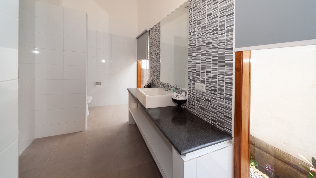Photo of Bathroom in Anturan