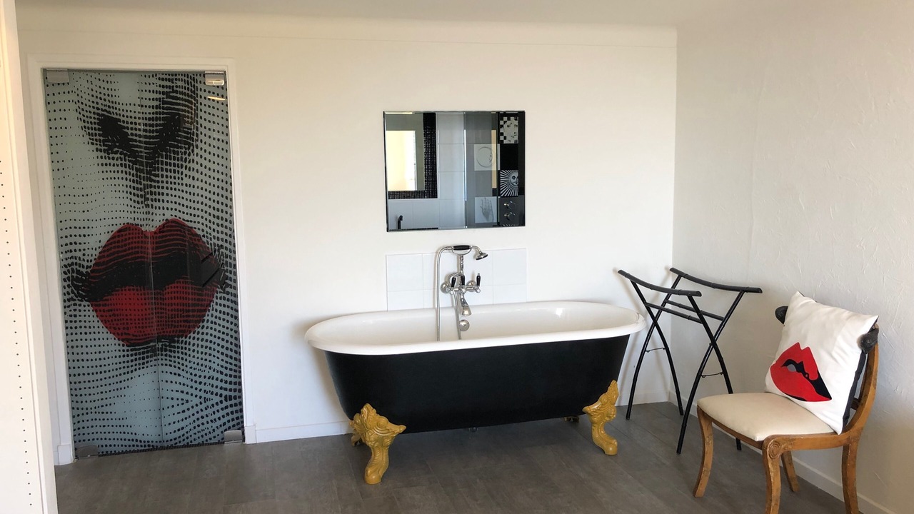 Photo of Bathroom in Golfe Juan