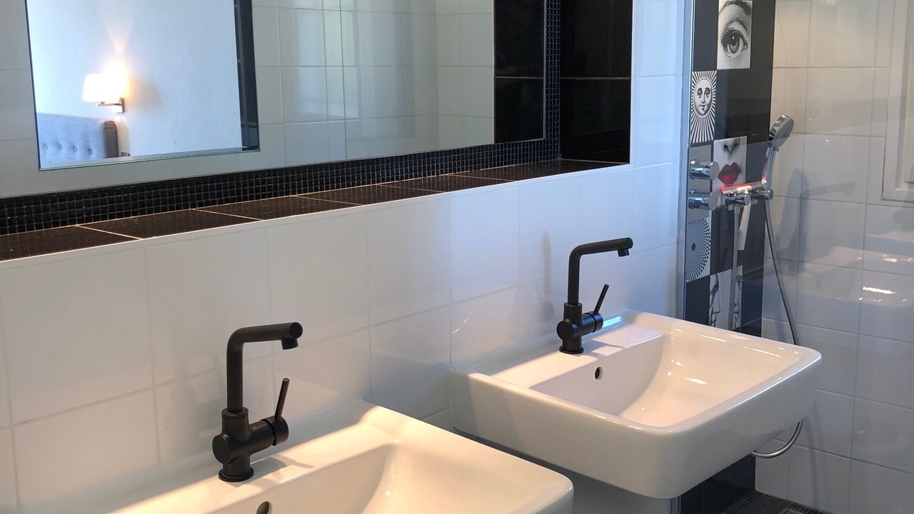 Photo of Bathroom in Golfe Juan