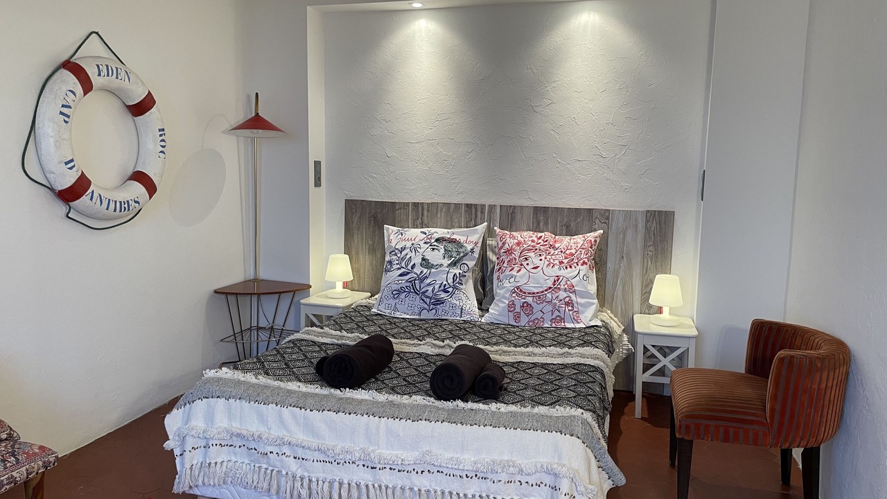 Photo of Bedroom in Golfe Juan