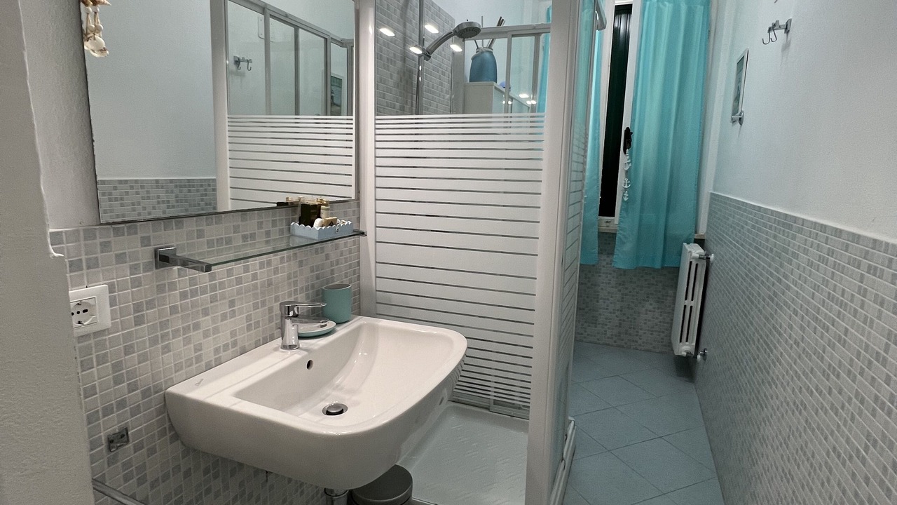 Photo of Bathroom in Vada