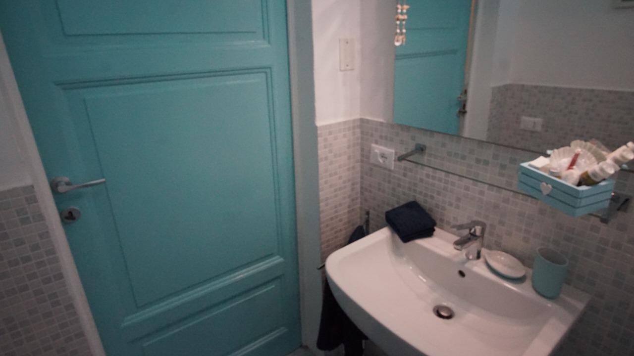 Photo of Bathroom in Vada