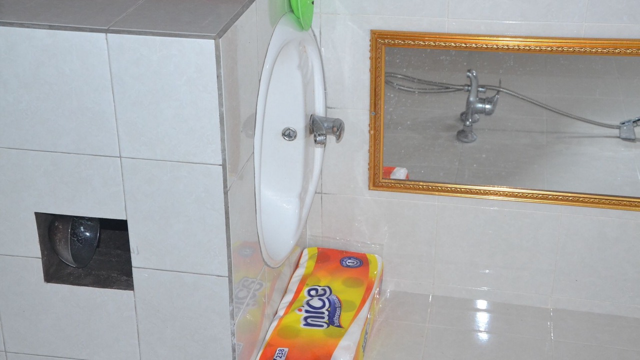 Photo of Bathroom in Kalibukbuk