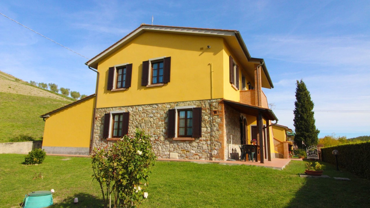 Photo of Outdoor in Volterra