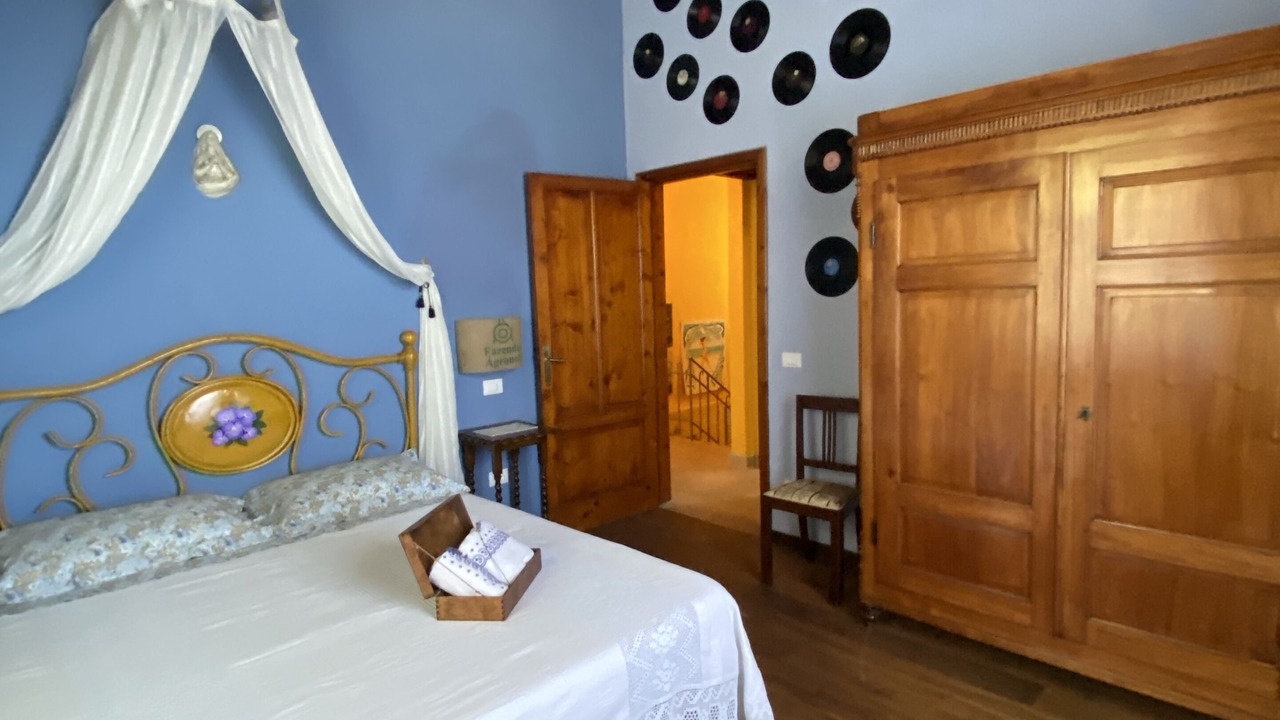 Photo of Bedroom in Villabuona