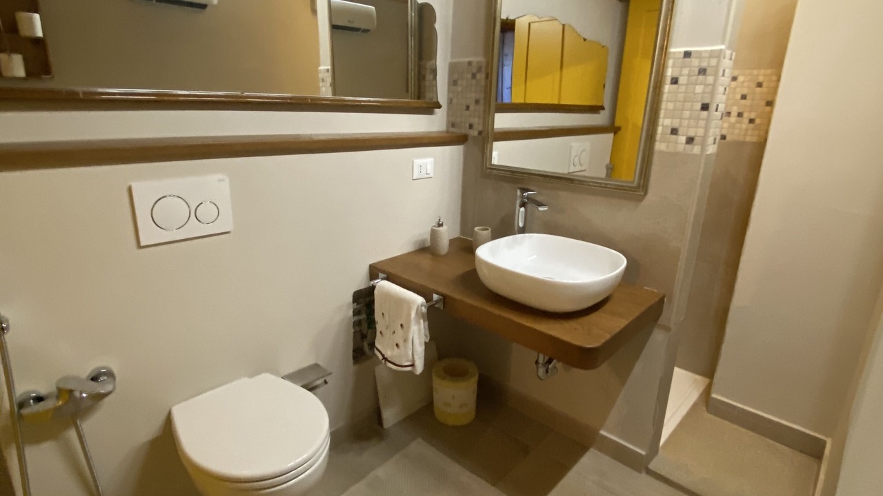 Photo of Bathroom in Villabuona