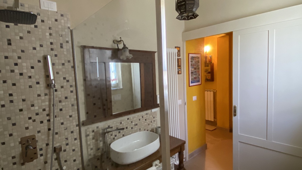 Photo of Bathroom in Villabuona