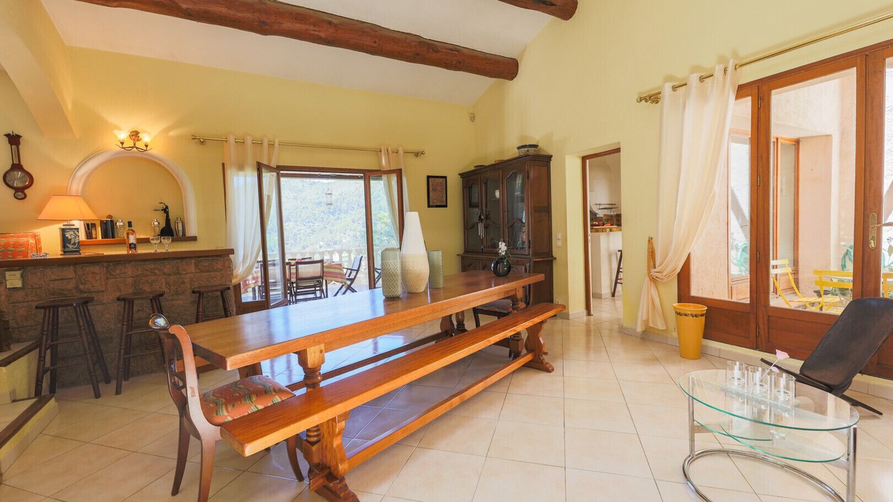 Photo of Livingroom in Tourrette-Levens