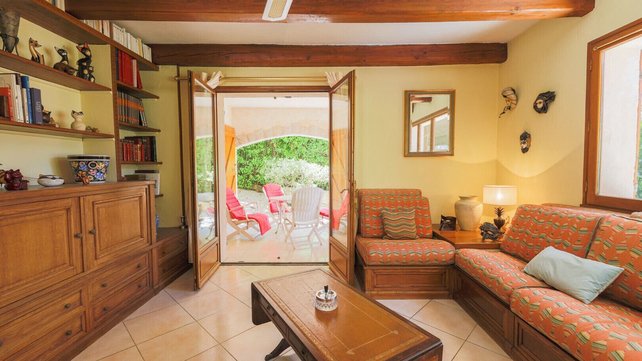 Photo of Livingroom in Tourrette-Levens