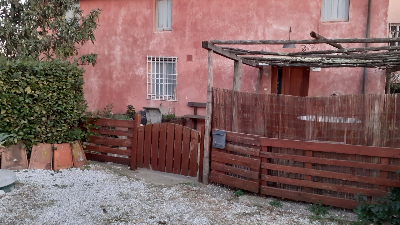 Photo of Outdoor in Corsanico