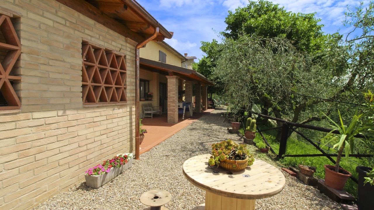 Photo of Patio Balcony in Loro Ciuffenna