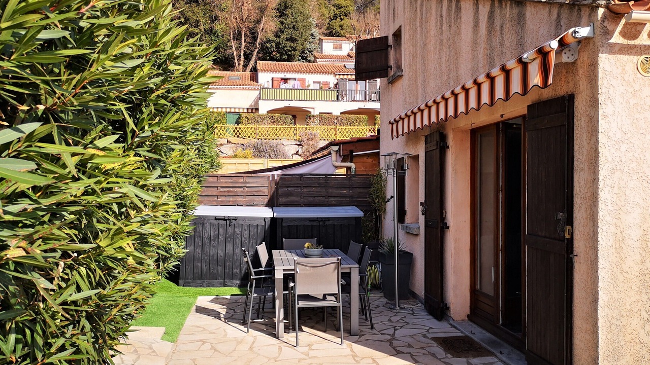 Photo of Outdoor in Bastide Giraud