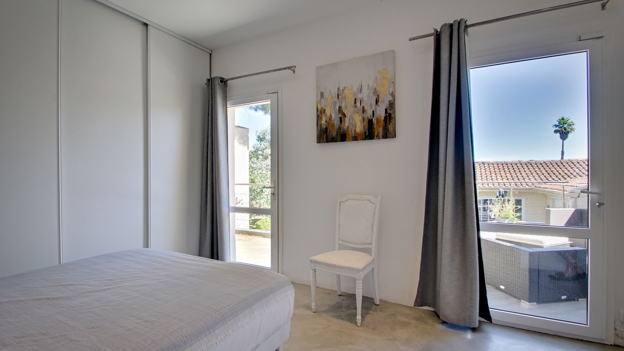 Photo of Bedroom in Saint-Tropez
