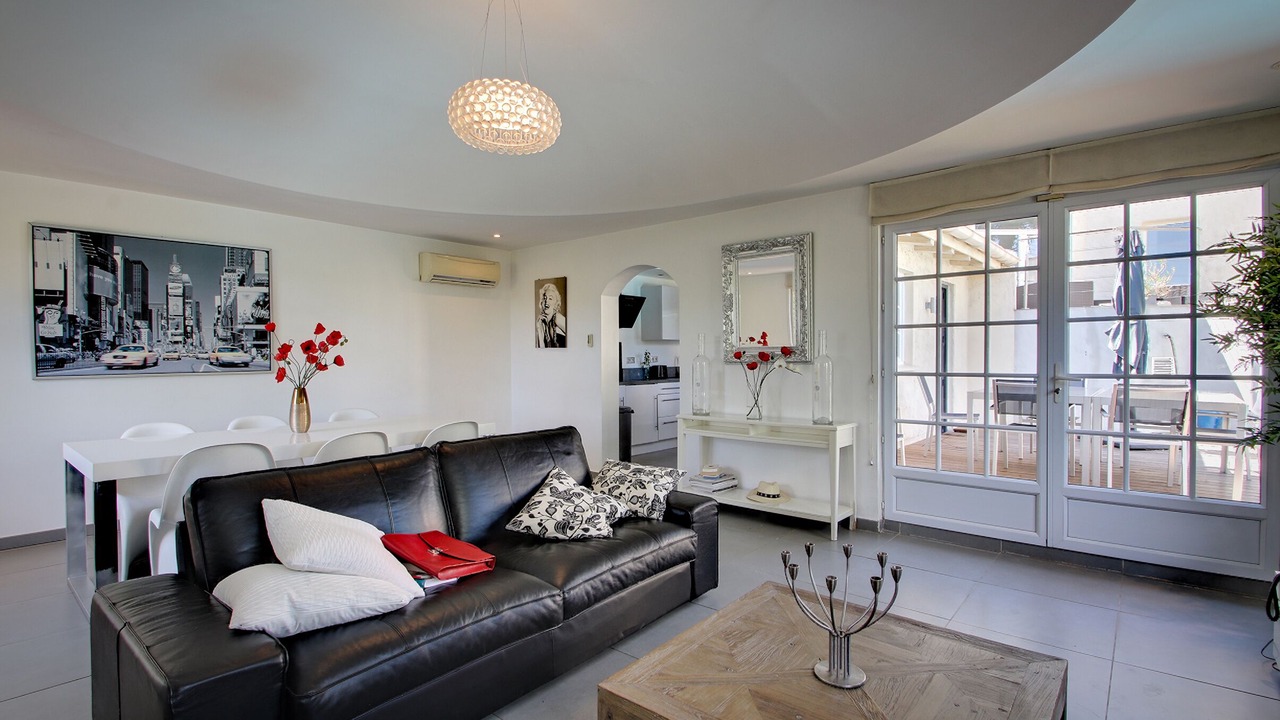 Photo of Livingroom in Saint-Tropez