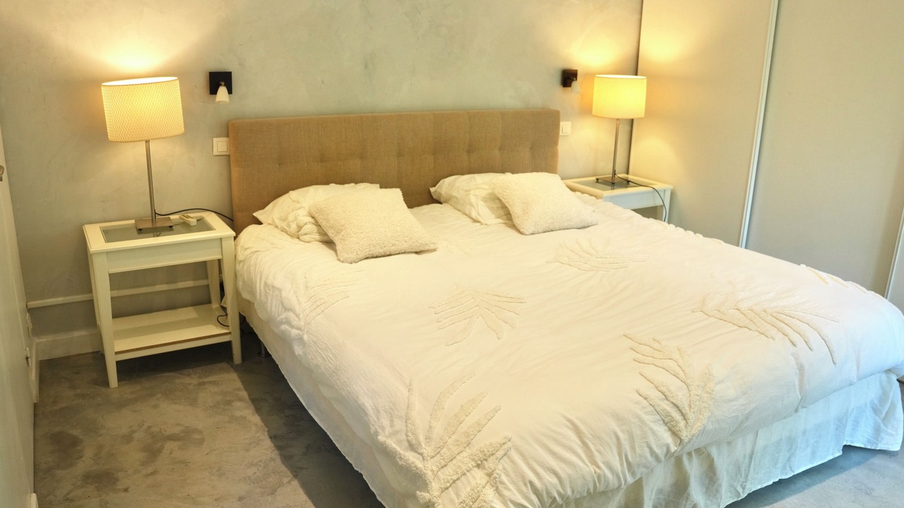 Photo of Bedroom in Saint-Tropez