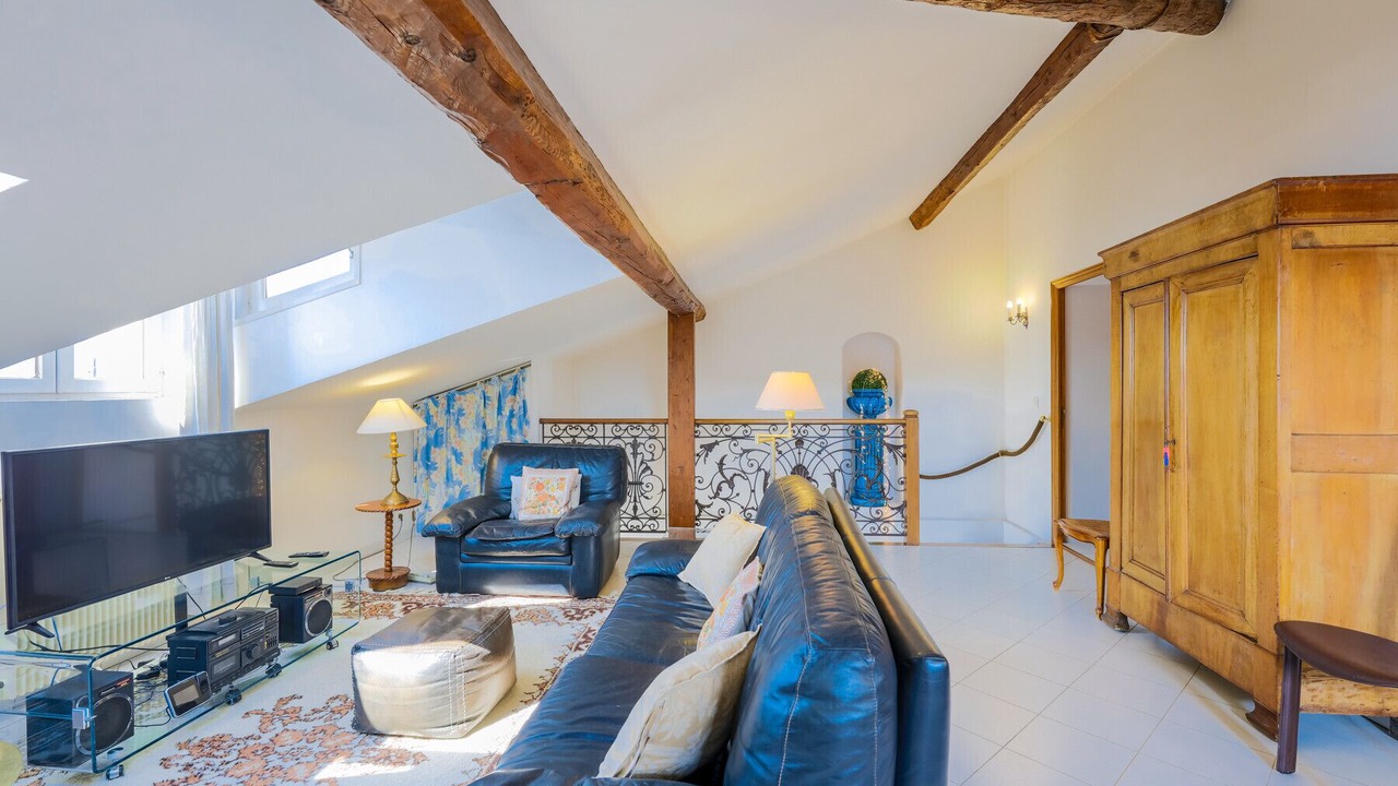 Photo of Livingroom in Old Town