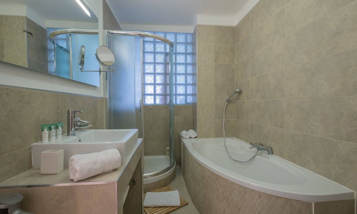 Photo of Bathroom in Les Baumettes