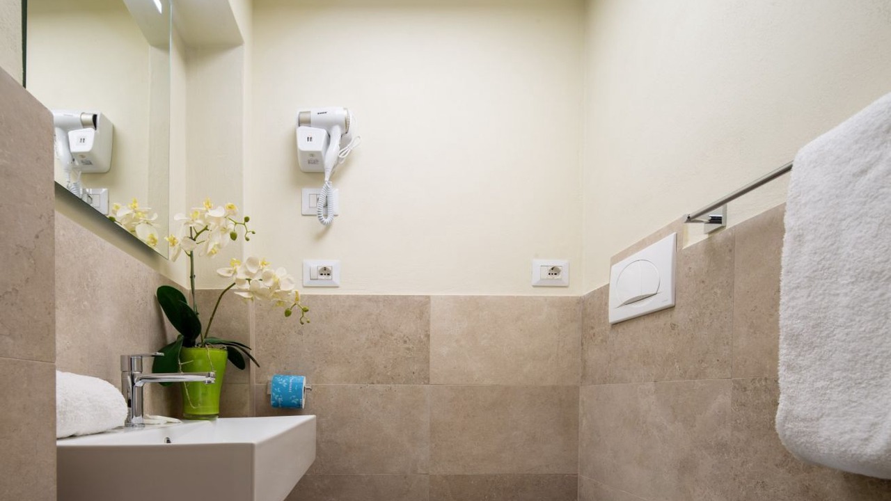Photo of Bathroom in Duomo