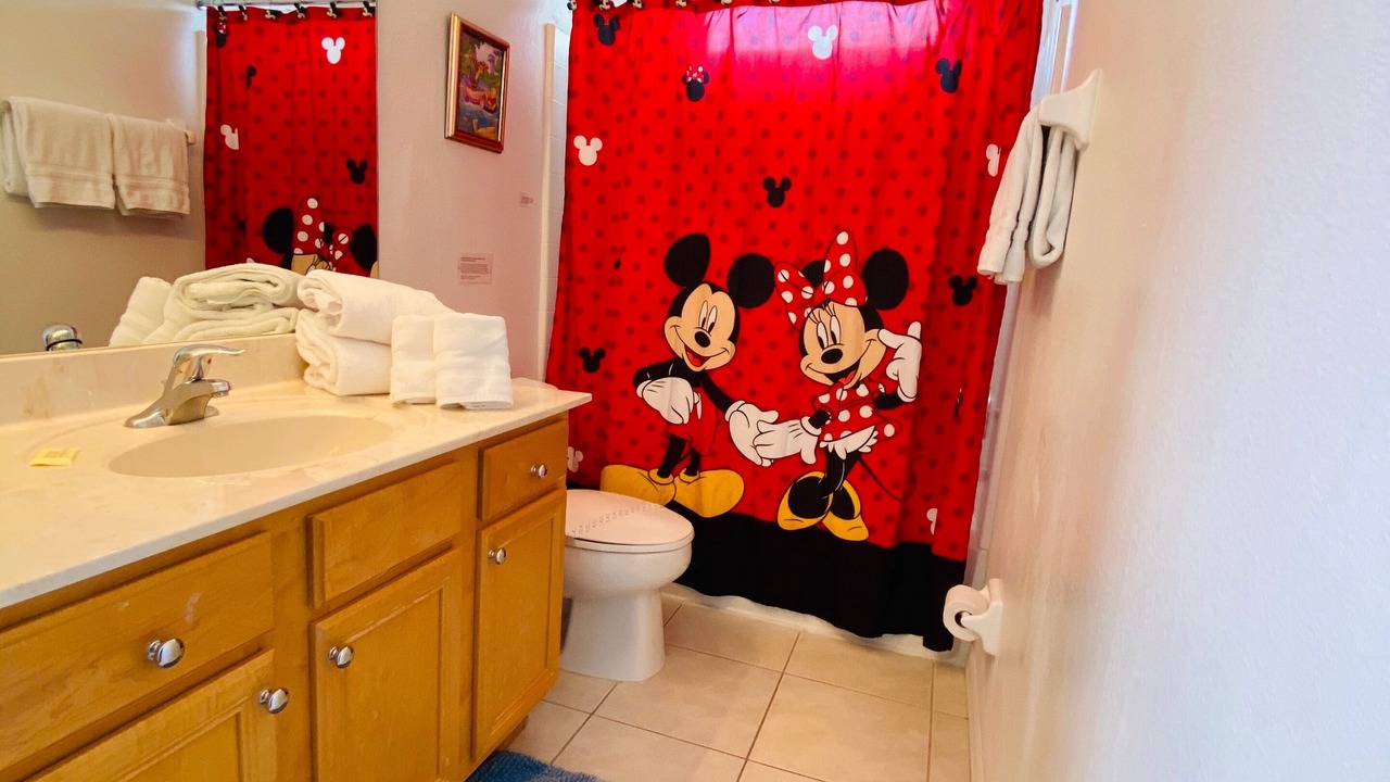 Photo of Bathroom in Bay Lake