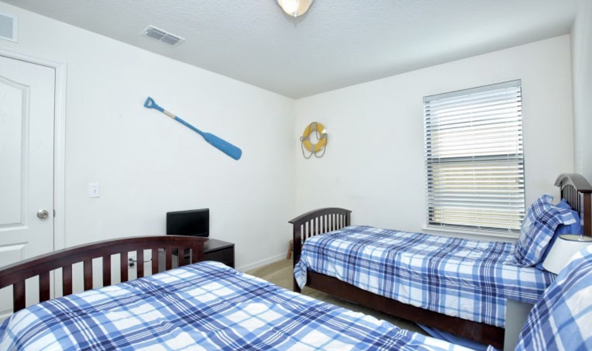 Photo of Bedroom in Cypress Pointe