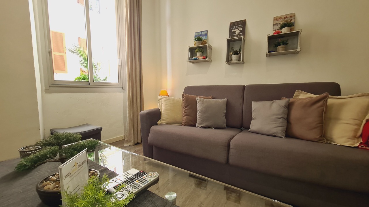 Photo of Livingroom in Cannes City Centre