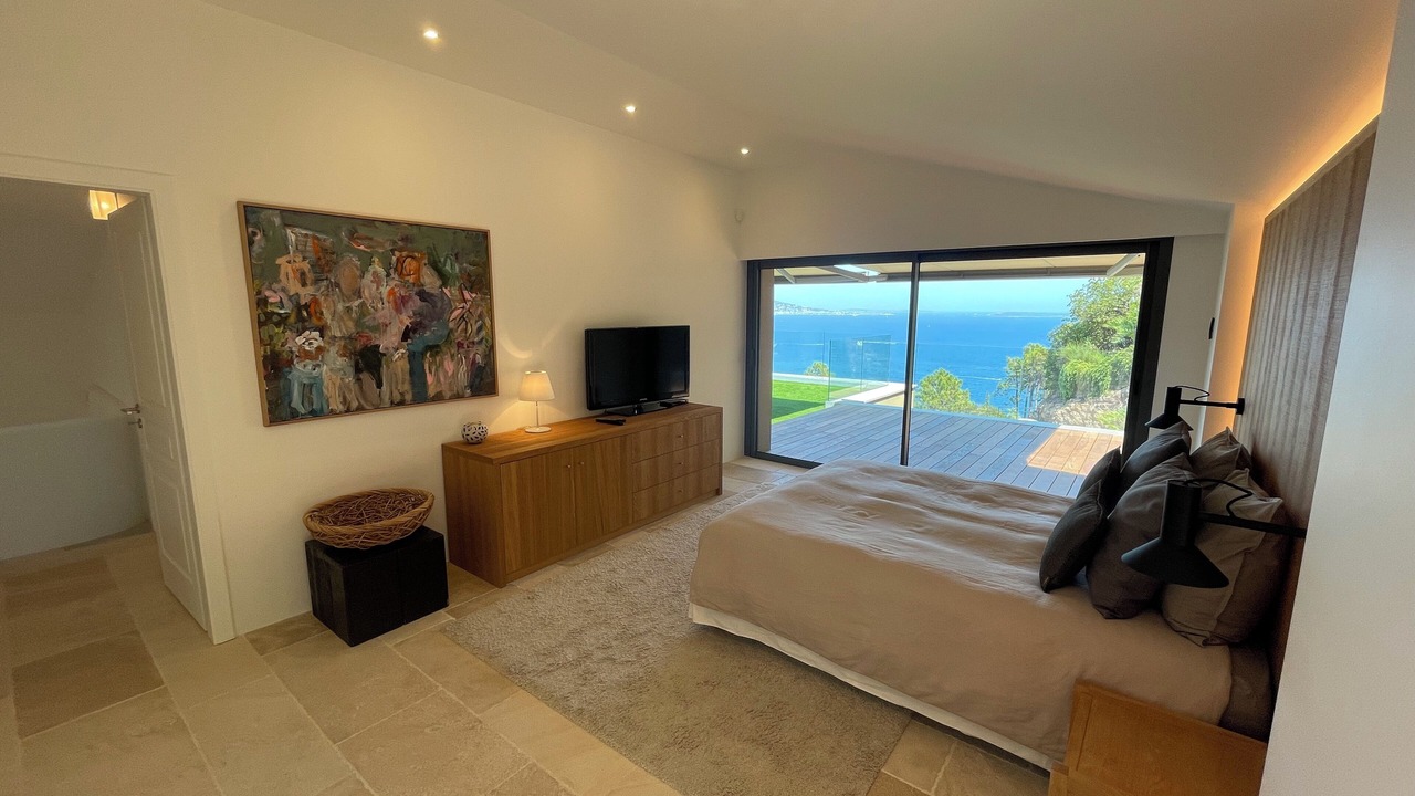 Photo of Bedroom in Theoule-sur-Mer
