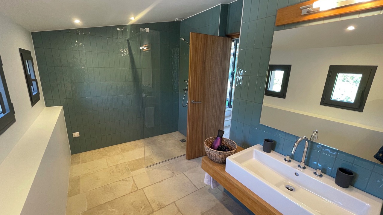 Photo of Bathroom in Theoule-sur-Mer