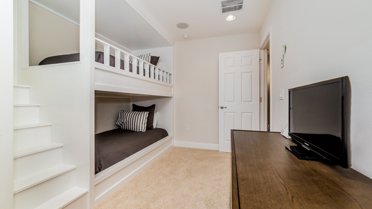 Photo of Bedroom in Davenport