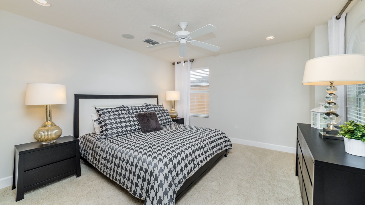 Photo of Bedroom in Davenport