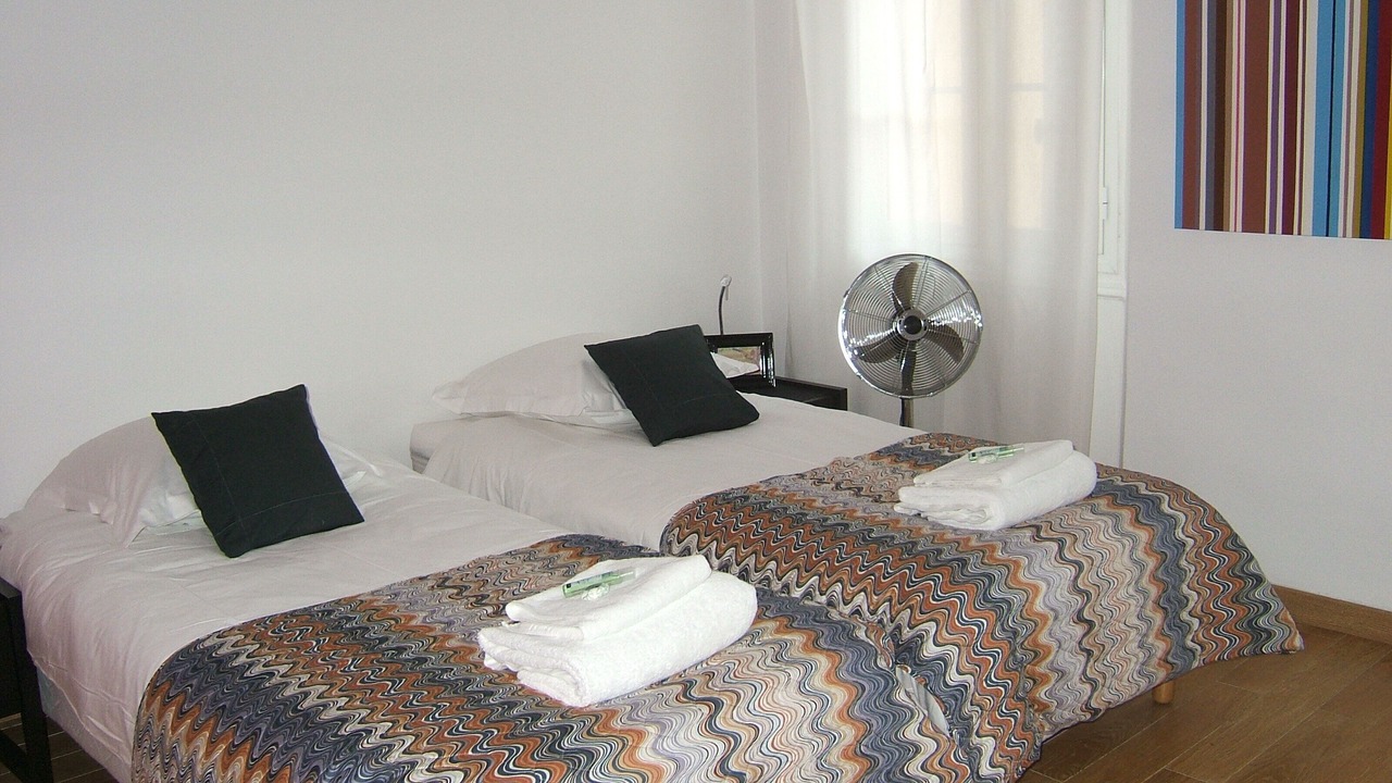 Photo of Bedroom in Cannes City Centre