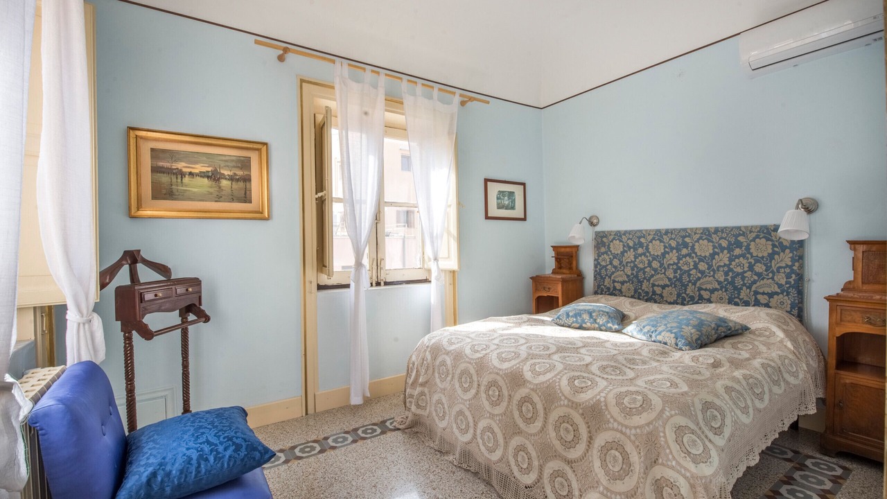 Photo of Bedroom in Kalsa
